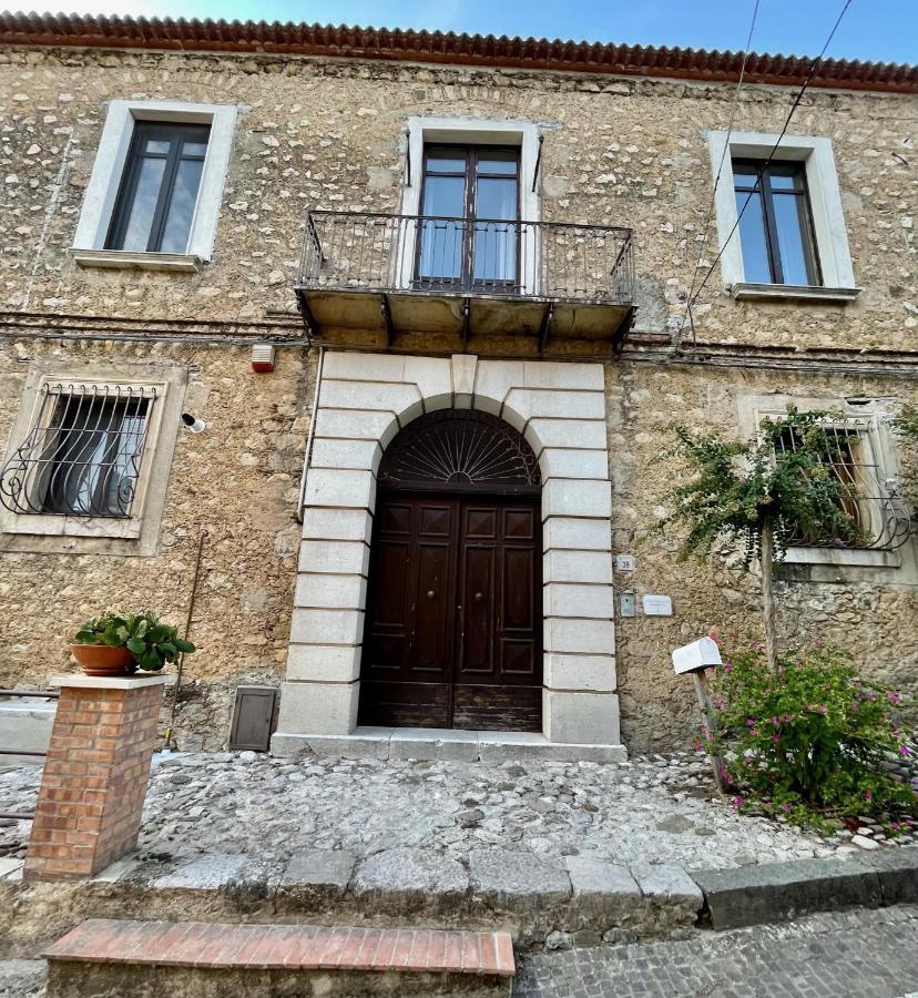 Bed and Breakfast Palazzo Sabini Pertosa Esterno foto