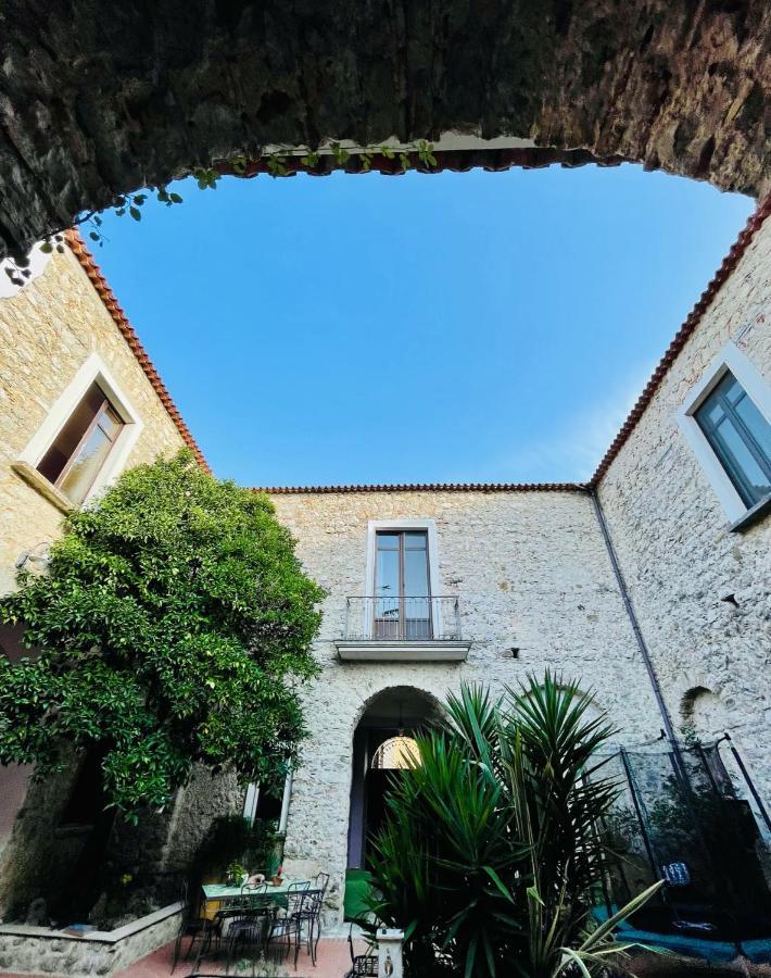 Bed and Breakfast Palazzo Sabini Pertosa Esterno foto
